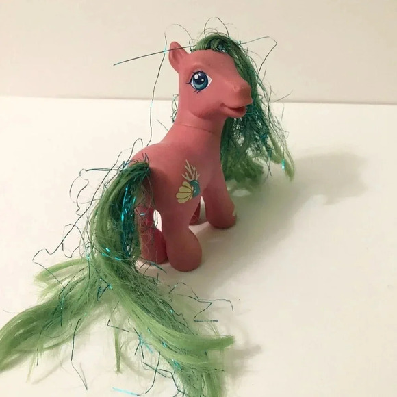 My Little Pony Butterfly Island Shimmer Shell Belle Crystal Lace Pink  Gem TLC - Picture 3 of 15